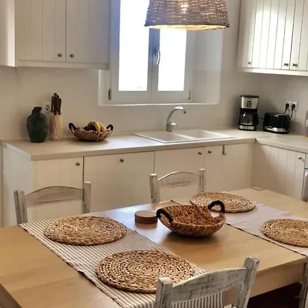 New Luxury Private Agia Irini (Paros)