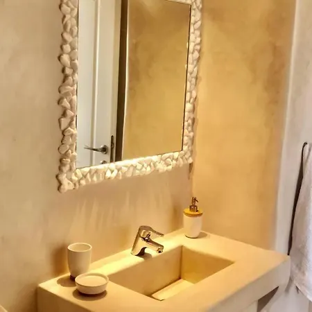 New Luxury Private